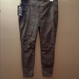 Rock & Republic Camouflage Pants